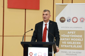 Başkan Sezer, Hatay'da afet yönetimi ve koordinasyon deneyimlerini paylaştı (3)