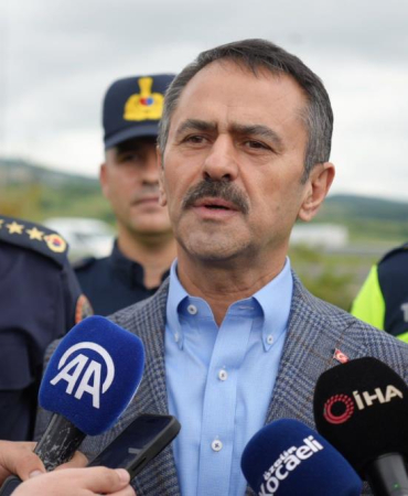 TEM Otoyolu'nda yüzde 40, Kuzey Marmara ise yüzde 70'lere varan trafik yoğunluğu var (1)