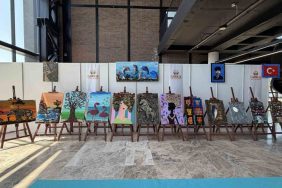 ATIKLAR, ÖZEL BİREYLERİN ELLERİNDE SANATA DÖNÜŞTÜ