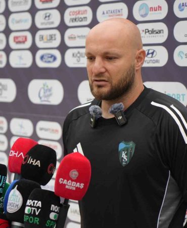 KOCAELİSPOR’DA GÖKHAN DEĞİRMENCİ İLE YOLLAR AYRILDI GÖKHAN DEĞİRMENCİ’YE VEDA PAYLAŞIMI