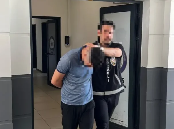 Kendini polis olarak tanıtıp 600 bin TL değerinde altın alan şüpheli yakalandı